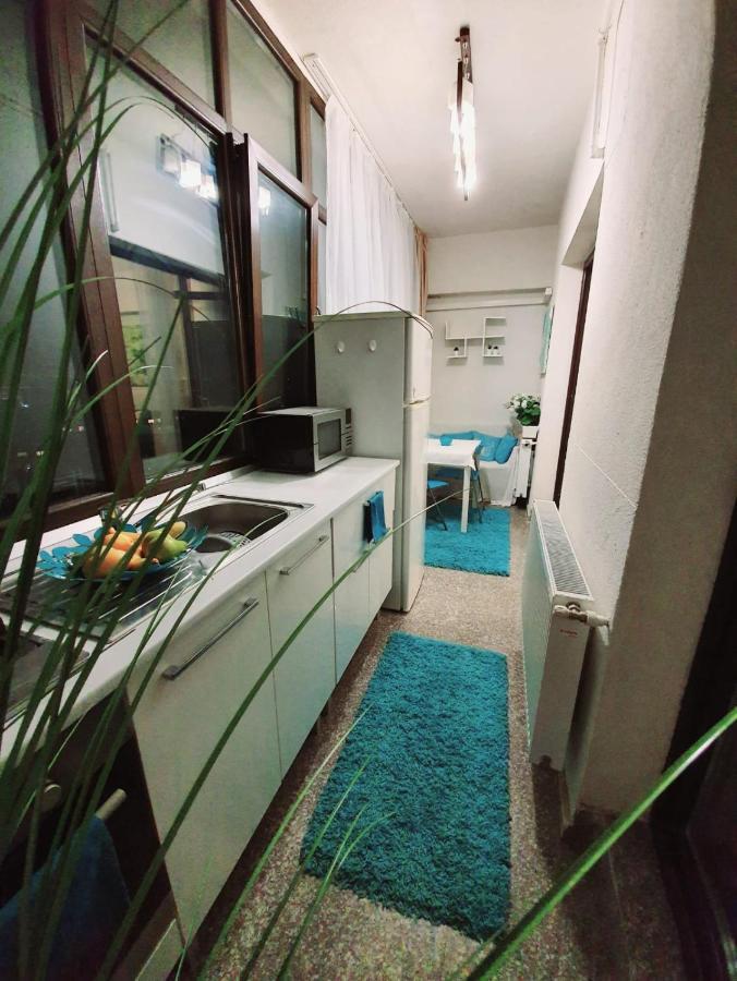 Coffee Residence Apartment Cu 2 Camere Boekarest Buitenkant foto